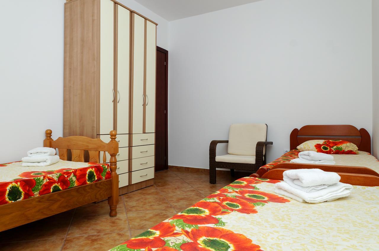 Apart Hotel Forte Roses Montenegro Ko Buljarica Petrovazzo Esterno foto